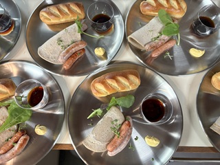 MAISON IZARRA 高知あんぱんマンランチ